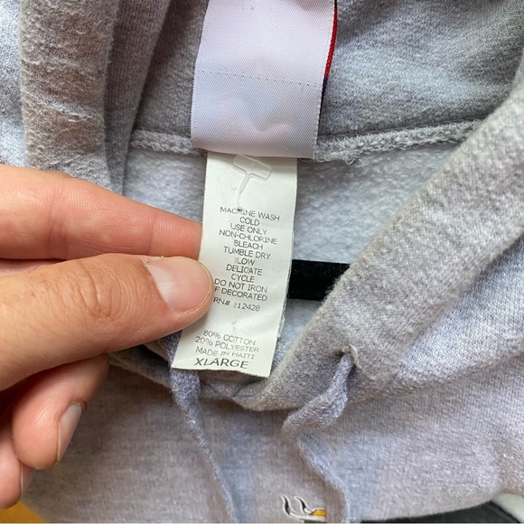 Minnesota Vikings Favre Hoodie - Picture 5 of 5